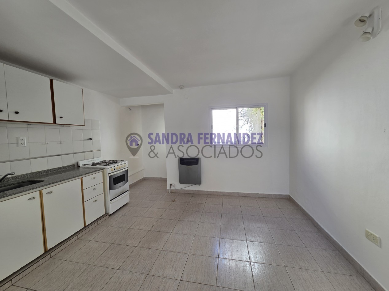 Neuquen Alquiler Duplex 2 dormitorios B° 14 de Octubre