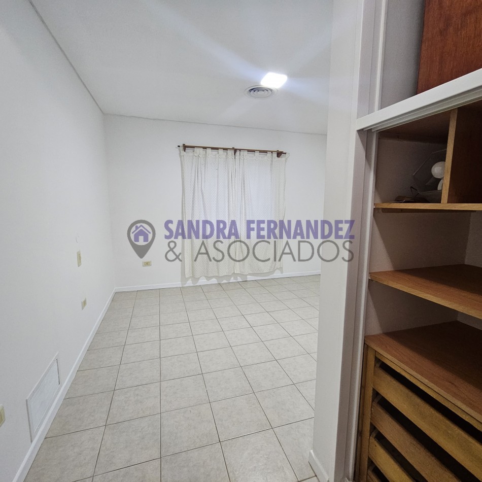 Neuquen. Venta Casa 2 dormitorios (suite) en una sola planta. Barrio Rincon Club de Campo