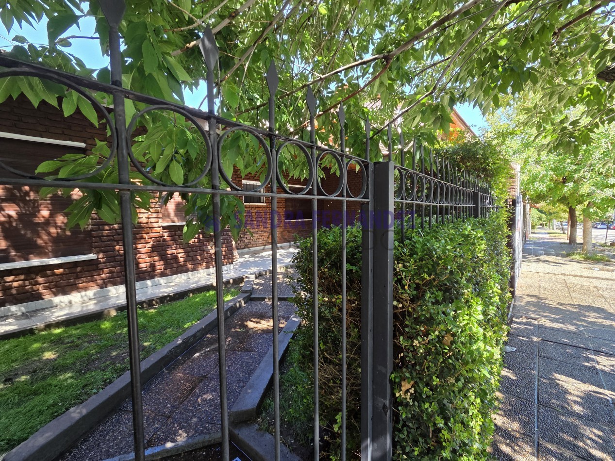 Neuquen Alquiler Casa 3 Dormitorios B° Maria Auxiliadora