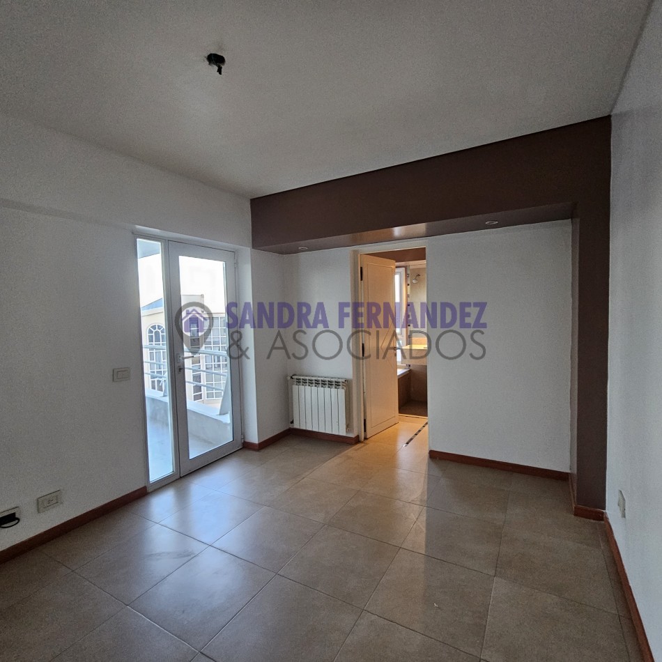 Neuquen Alquiler Departamento semipiso 2 dorm B° Santa Genoveva