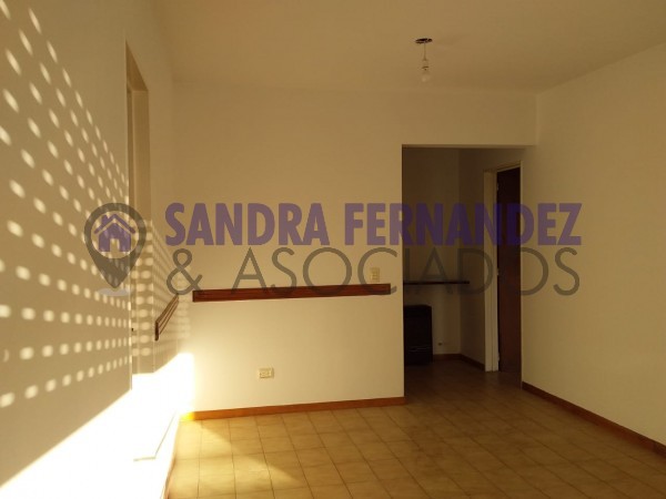 Neuquen. Alquiler Departamento 1 dorm Zona San Lucas. B° Maria Auxiliadora