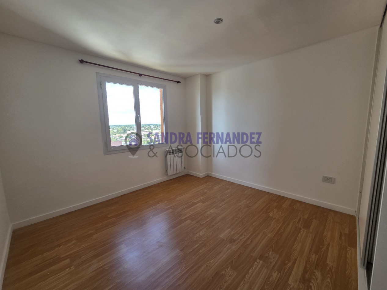 Rio Negro Alquiler Departamento 1 dormitorio con cochera Complejo Jardines de Esmeralda