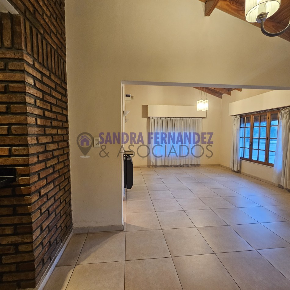 Rio Negro. Cipolletti. Venta. Casa en planta baja 3 dormitorios (suite) 