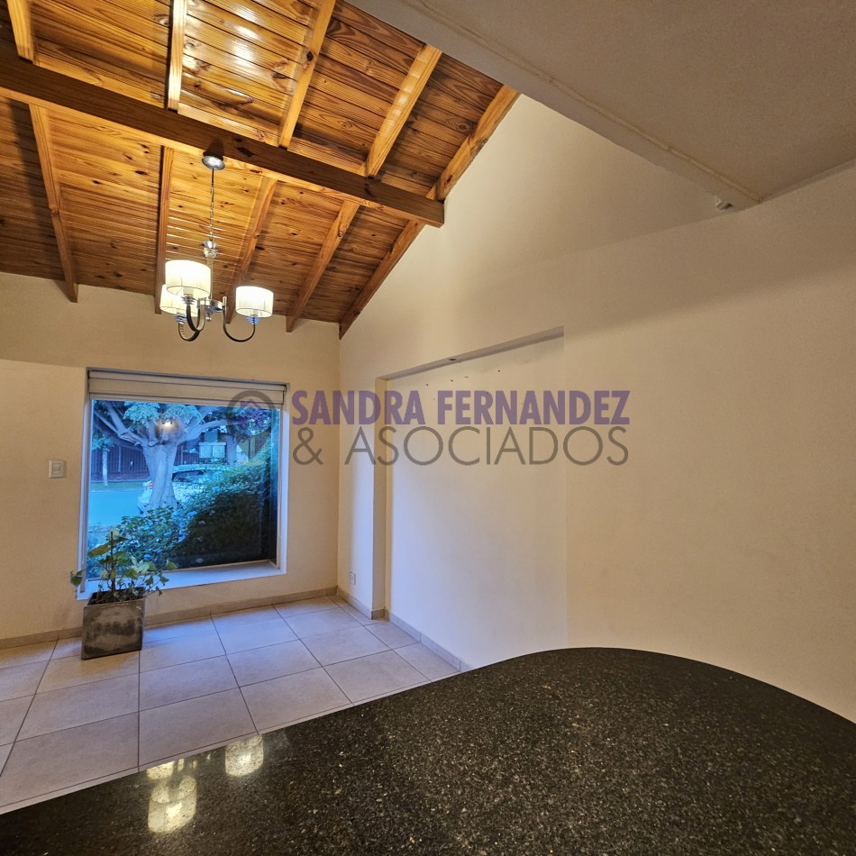 Rio Negro. Cipolletti. Venta. Casa en planta baja 3 dormitorios (suite) 