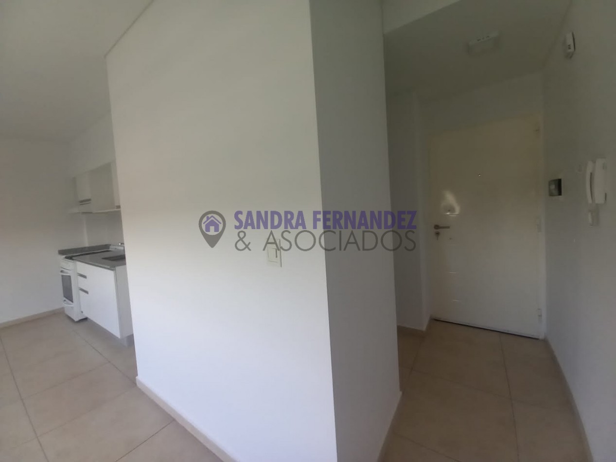 Rio Negro Cipolletti Alquiler Departamento 1 dormitorio Cochera