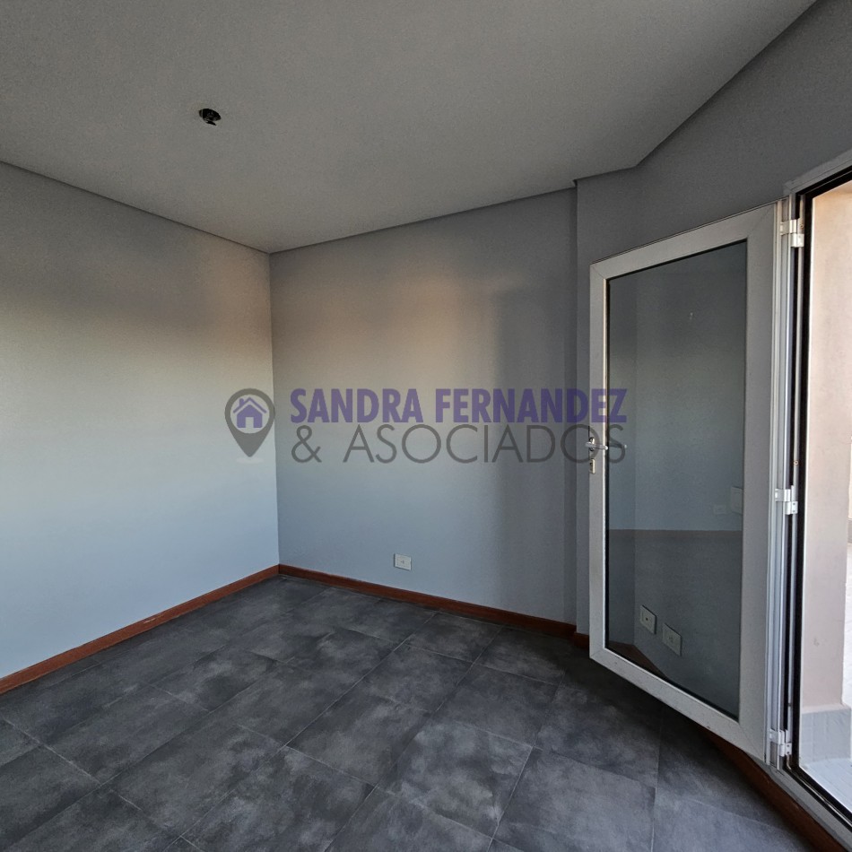 Neuquen Alquiler Departamento semipiso 2 dorm B° Santa Genoveva