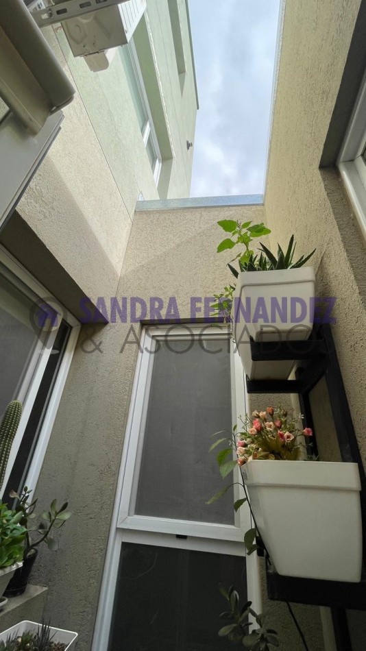 Neuquen. Alquiler Departamento 3 dormitorios amoblado o sin muebles