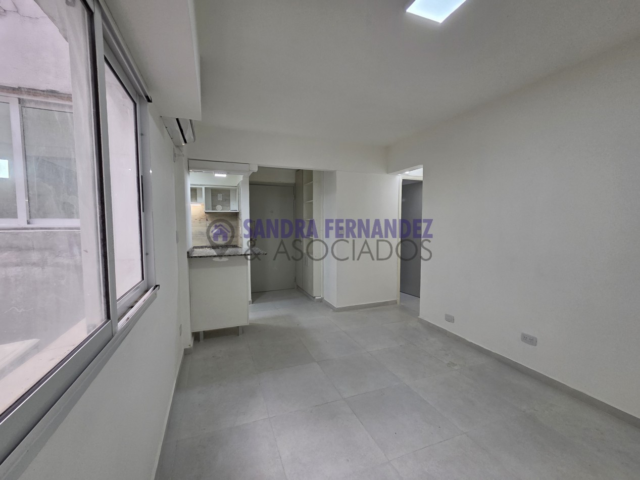 CABA MONSERRAT Alquiler Departamento 2 dormitorios remodelado a estrenar sin cochera