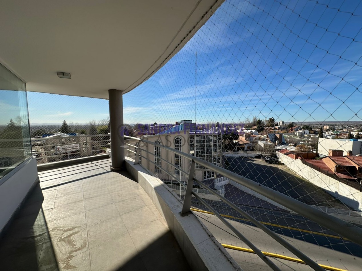 Neuquen Alquiler Semipiso Departamento 2 dormitorios (suite) Cochera Baulera