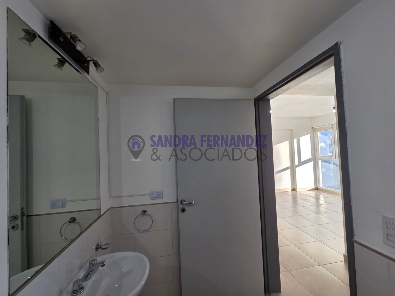 Neuquen Alquiler Departamento 1 dormitorio Cochera cubierta Zona Traumatologia del Comahue