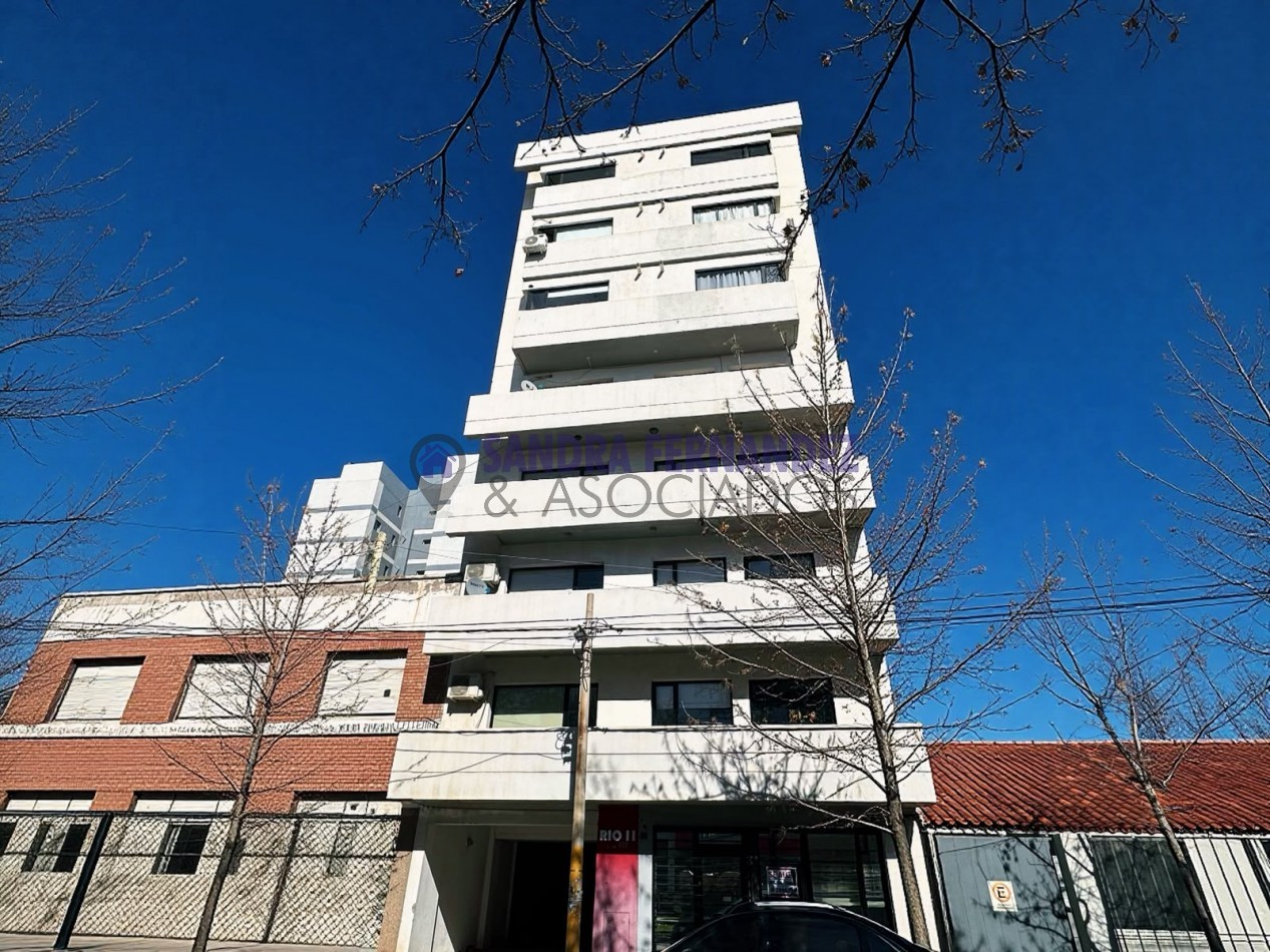 Rio Negro Cipolletti Venta Departamento 2 dormitorios con cochera
