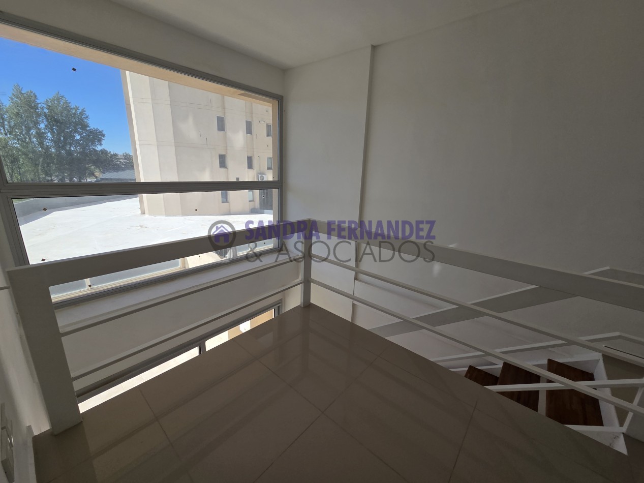 Rio Negro Cipolletti Venta A ESTRENAR Departamento en duplex 2 dormitorios cochera externa