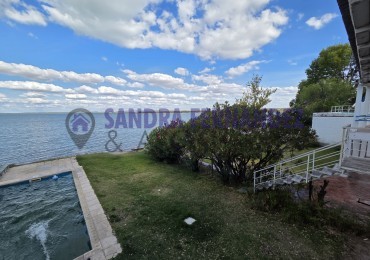Rio Negro Cinco Saltos Lago Pellegrini Casa 2 dormitorios amoblada con vista al Lago