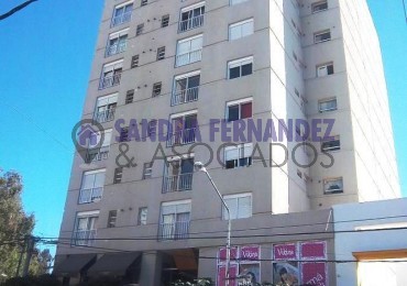 Neuquen. Alquiler. Departamento 2 dormitorios con cochera Zona Policlinico/Hospital Castro Rendon