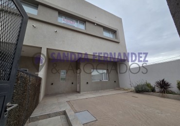 Rio Negro Cipolletti Duplex 3 dormitorios B° Rincon Lindo